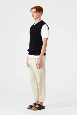 Best Sale Braided Vest Plain Navy Men Knitwear