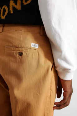 Best Chino Herringbone Plain Caramel Men Trousers