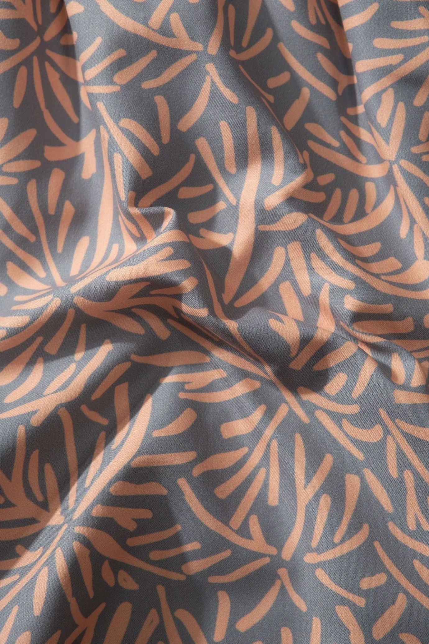 Online Coco Pocket Plain Orange Men Swimwear
